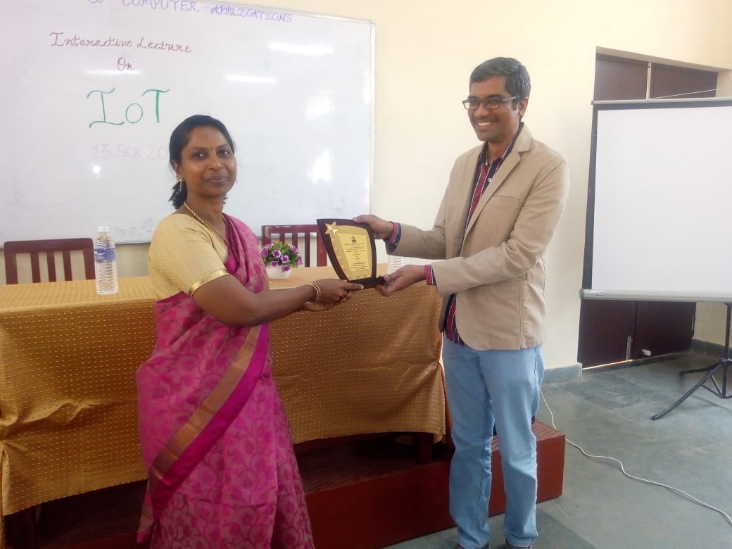 MCC, Dept of CS, HoD, presenting memento to Ananth Sivagnanam of Diverse Brains Life Solutions